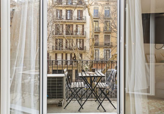 Apartamento en Barcelona - Flateli Borrell Apartamento en Barcelona - Flateli Borrell