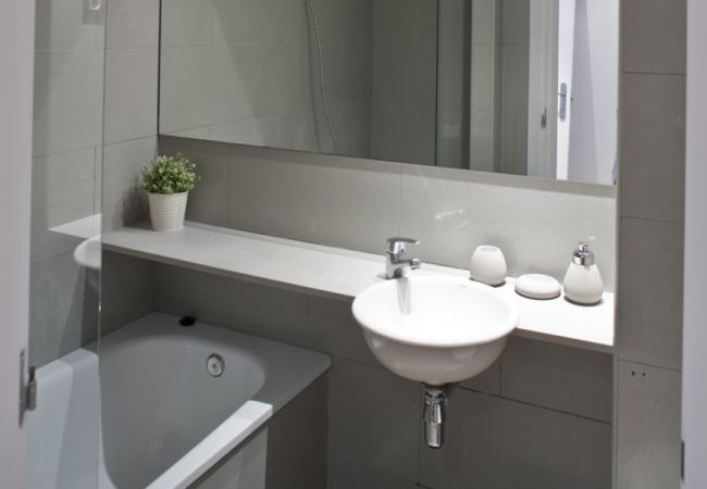 Apartamento en Barcelona - Flateli. Llúria Apartamento en Barcelona - Flateli. Llúria