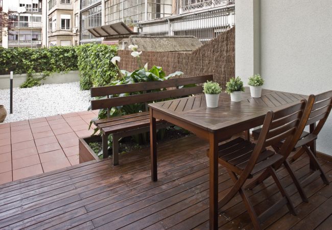 Apartamento en Barcelona - Flateli. Llúria Apartamento en Barcelona - Flateli. Llúria