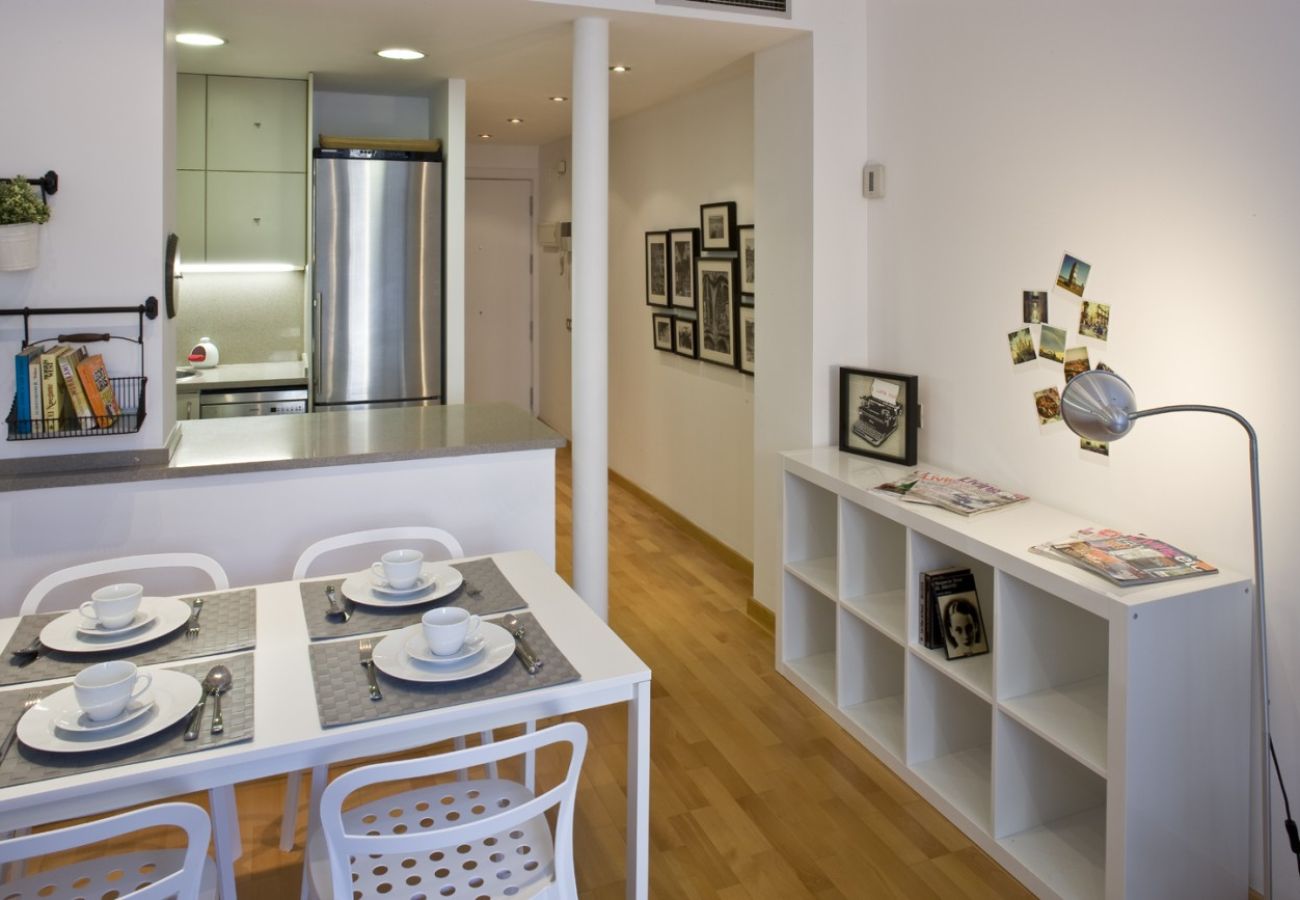 Apartamento en Barcelona - Flateli. Llúria Apartamento en Barcelona - Flateli. Llúria