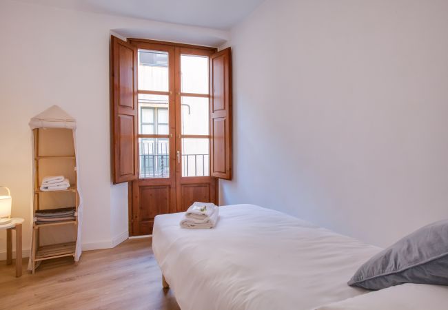 Gerona / Girona - Apartamento