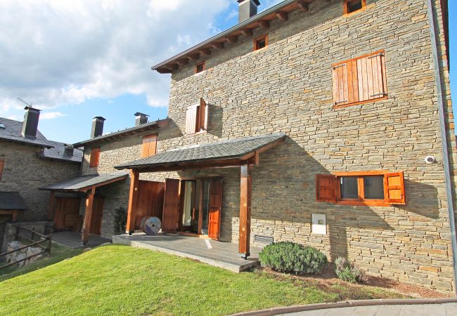 Villa en Urtx - Flateli Urtx