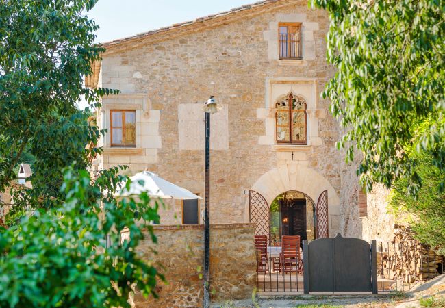 Villa en Sant Jordi Desvalls - Flateli El Racó de Diana