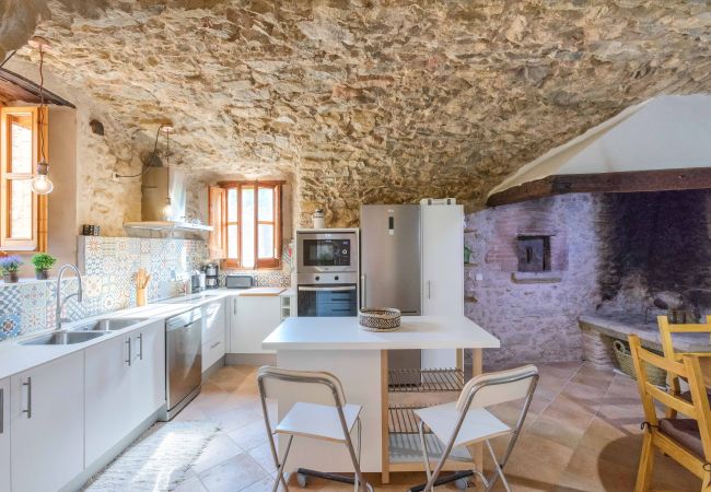 Villa en Sant Jordi Desvalls - Flateli El Racó de Diana Villa en Sant Jordi Desvalls - Flateli El Racó de Diana