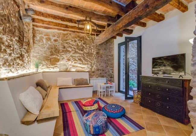 Villa en Sant Jordi Desvalls - Flateli El Racó de Diana Villa en Sant Jordi Desvalls - Flateli El Racó de Diana