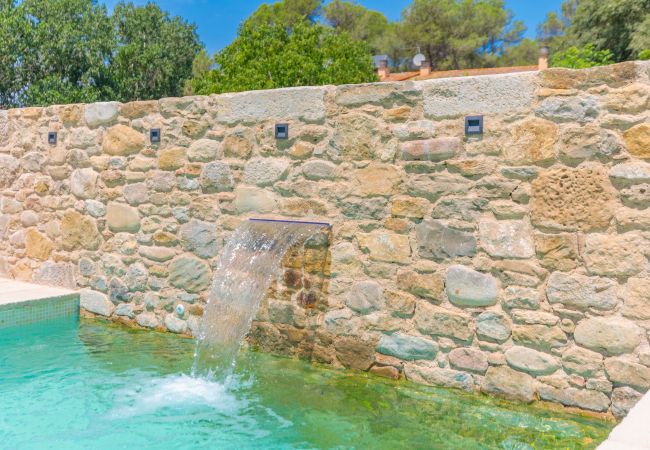 Villa en Sant Jordi Desvalls - Flateli El Racó de Diana Villa en Sant Jordi Desvalls - Flateli El Racó de Diana