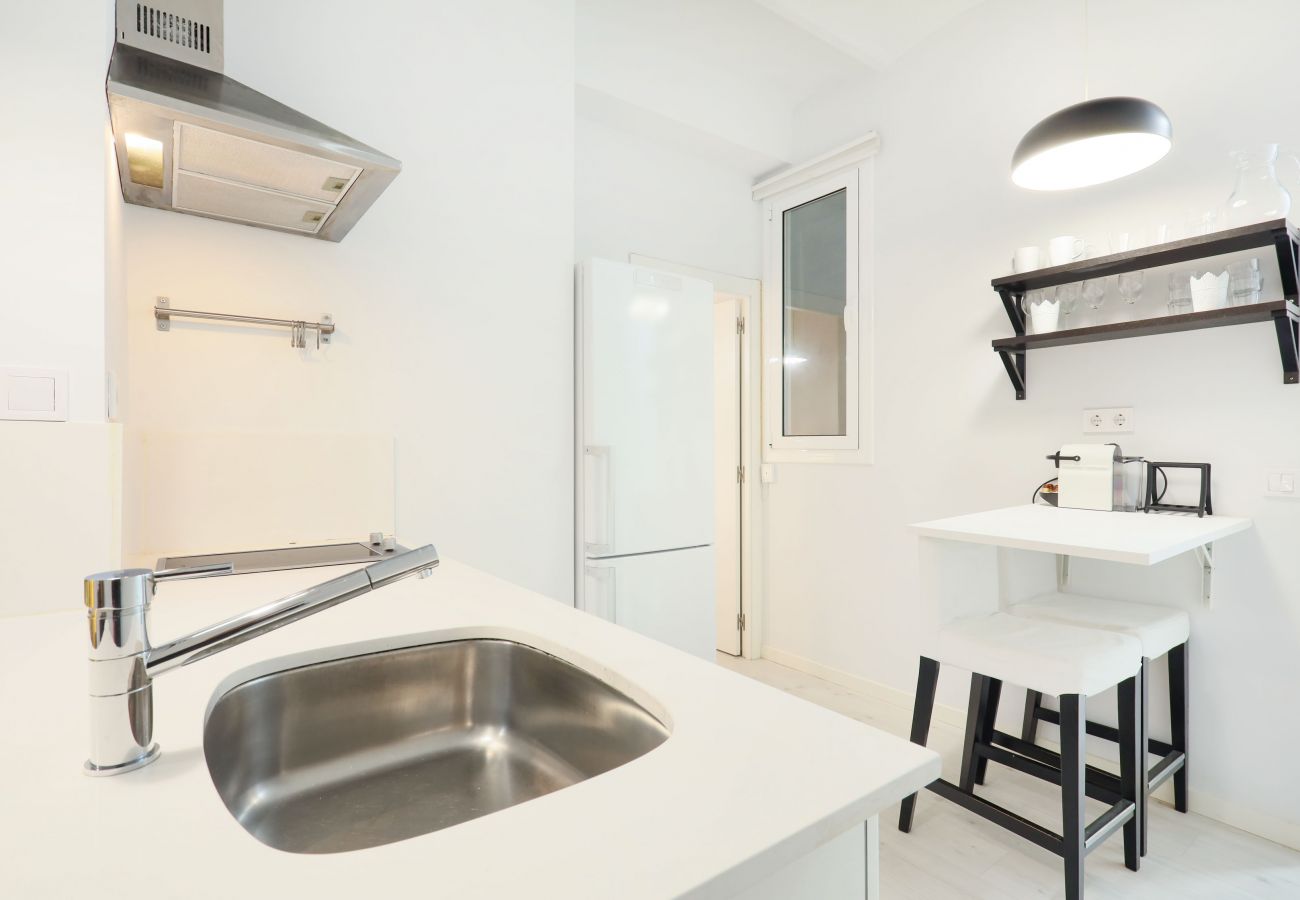 Apartamento en Barcelona - Flateli Lepanto-Sagrada Familia Apartamento en Barcelona - Flateli Lepanto-Sagrada Familia