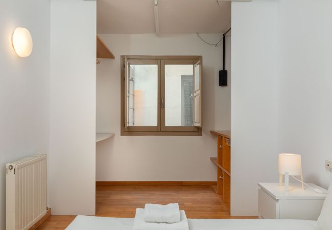 Apartamento en Gerona / Girona - Flateli. Cort Reial 7 Apartamento en Gerona / Girona - Flateli. Cort Reial 7