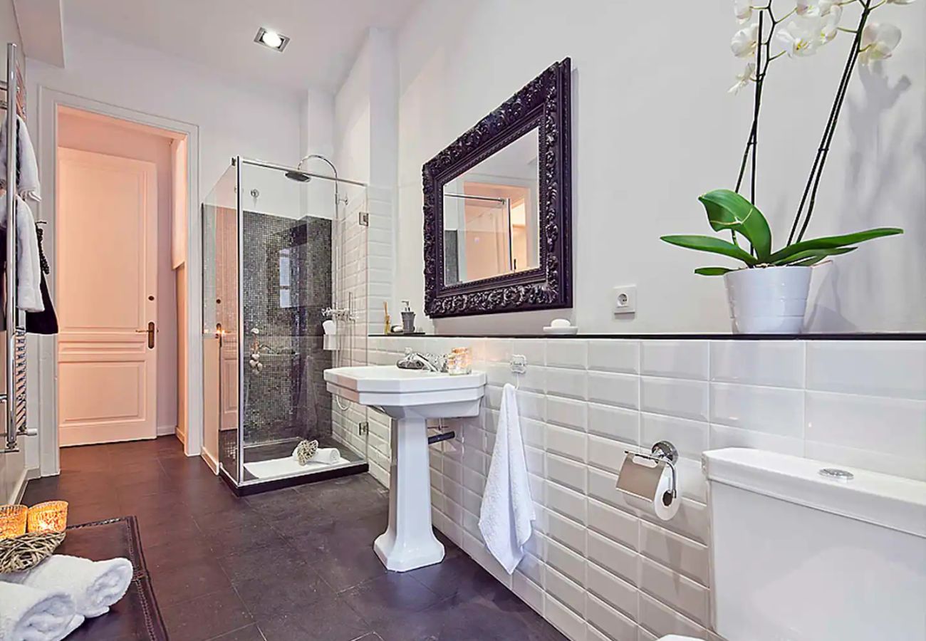 Apartamento en Barcelona - Flateli. Universitat Apartamento en Barcelona - Flateli. Universitat