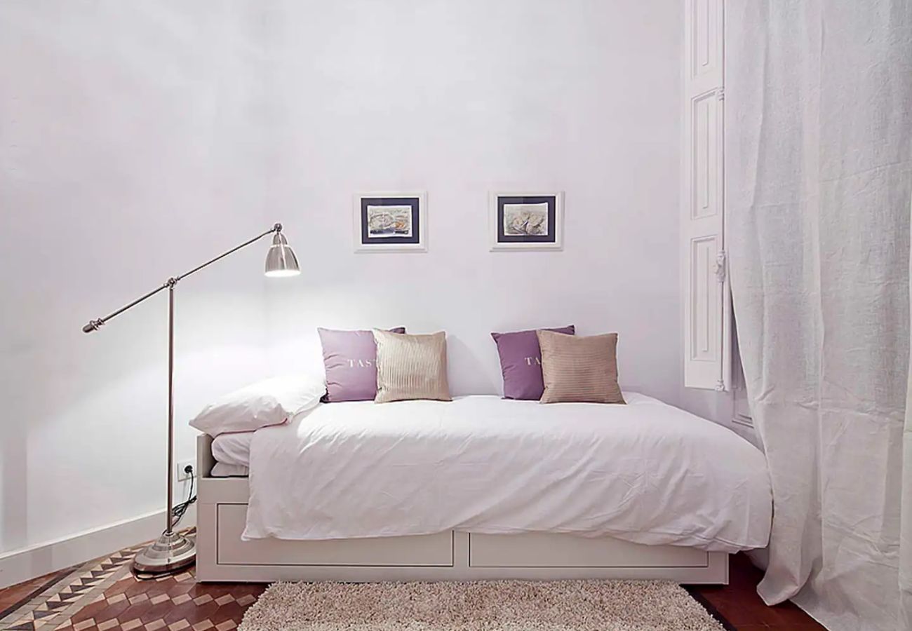Apartamento en Barcelona - Flateli. Universitat Apartamento en Barcelona - Flateli. Universitat