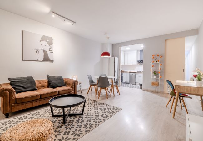 Apartamento en Gerona / Girona - Flateli. Jaume Pons Apartamento en Gerona / Girona - Flateli. Jaume Pons