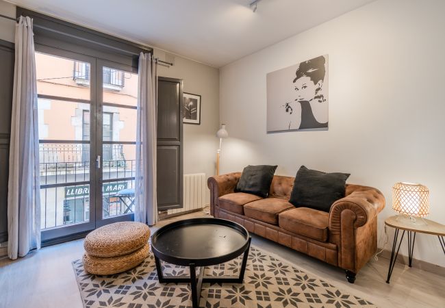 Apartamento en Gerona / Girona - Flateli. Jaume Pons Apartamento en Gerona / Girona - Flateli. Jaume Pons