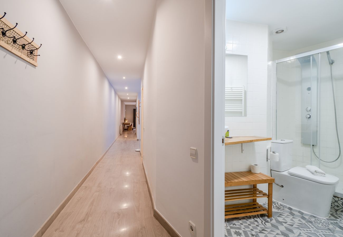 Apartamento en Gerona / Girona - Flateli. Jaume Pons Apartamento en Gerona / Girona - Flateli. Jaume Pons