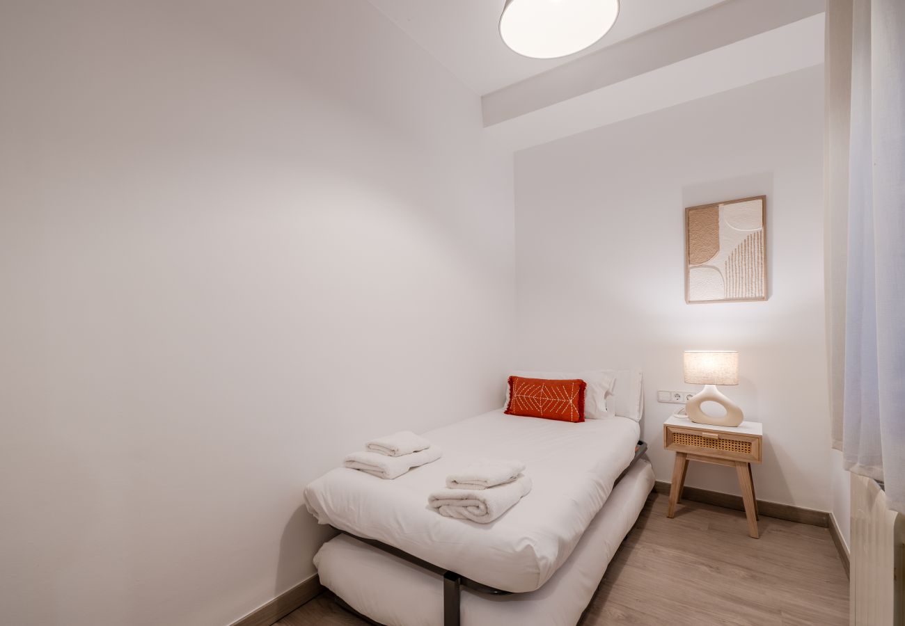 Apartamento en Gerona / Girona - Flateli. Jaume Pons Apartamento en Gerona / Girona - Flateli. Jaume Pons