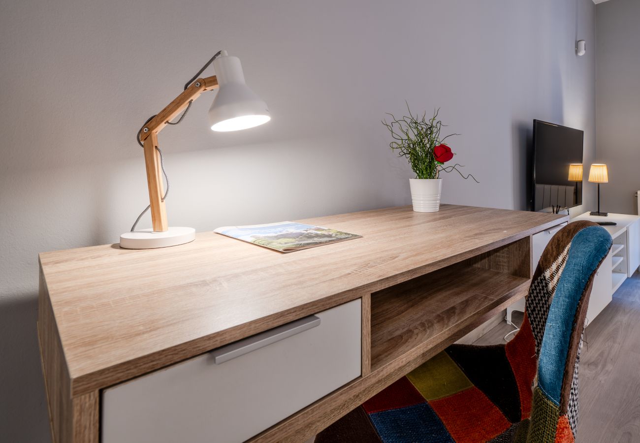 Apartamento en Gerona / Girona - Flateli. Jaume Pons Apartamento en Gerona / Girona - Flateli. Jaume Pons