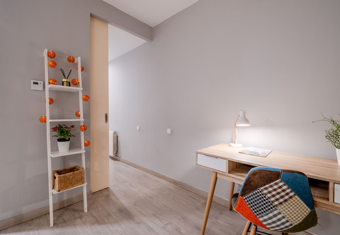 Apartamento en Gerona / Girona - Flateli. Jaume Pons Apartamento en Gerona / Girona - Flateli. Jaume Pons