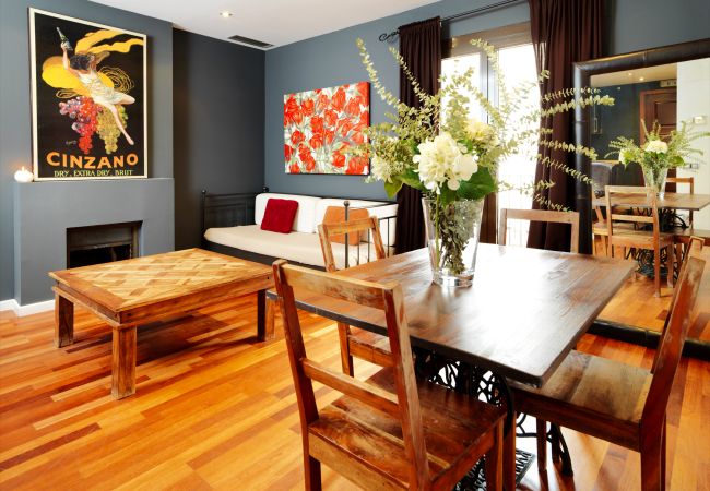 Apartamento en Barcelona - Flateli: Pelayo 5 Apartamento en Barcelona - Flateli: Pelayo 5