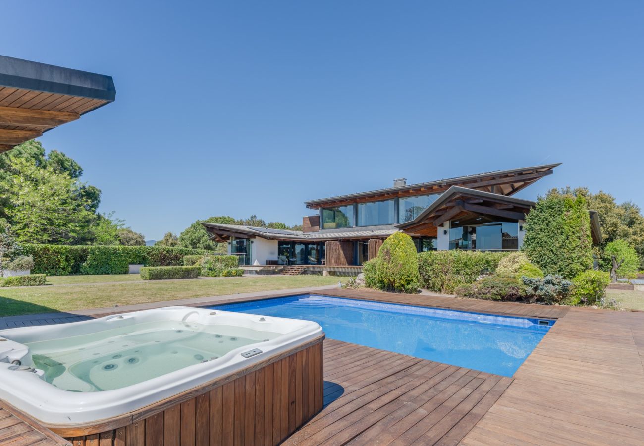 Villa en Gerona / Girona - Flateli Villa Palau