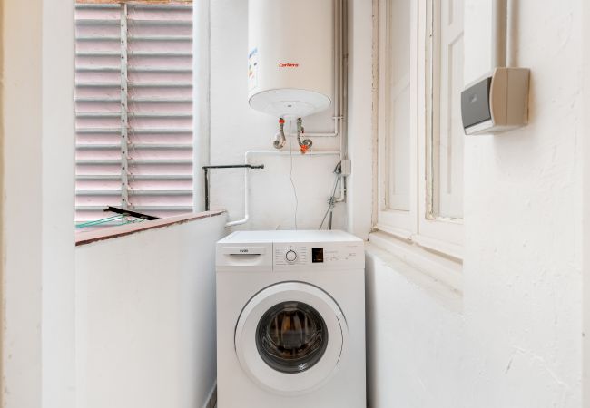 Apartament en Barcelona - Flateli Roger 6 Apartament en Barcelona - Flateli Roger 6