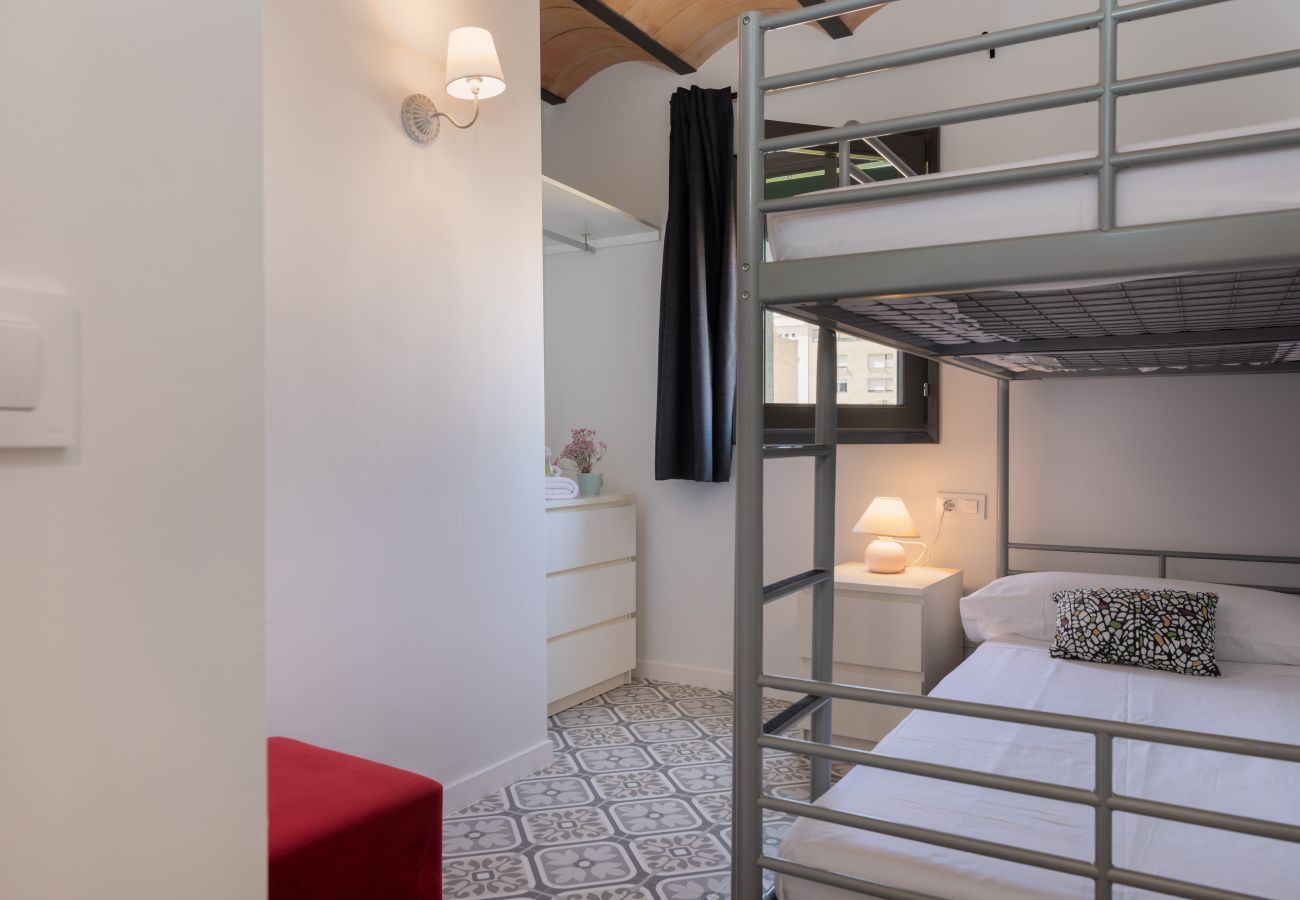 Apartament en Gerona/Girona - Flateli. Rambla 5 3-1 Apartament en Gerona/Girona - Flateli. Rambla 5 3-1