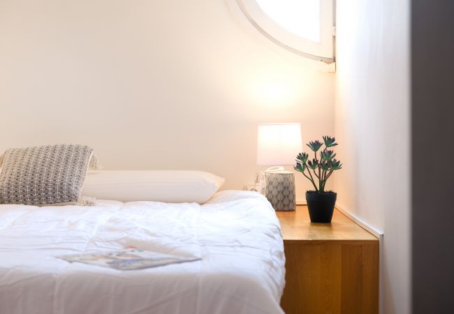 Apartament en Gerona/Girona - Flateli. La Barca 8 Apartament en Gerona/Girona - Flateli. La Barca 8