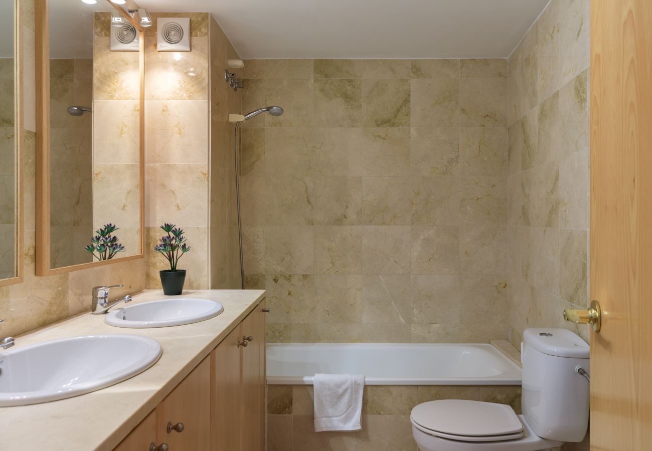 Apartament en Gerona/Girona - Flateli. La Barca 8 Apartament en Gerona/Girona - Flateli. La Barca 8