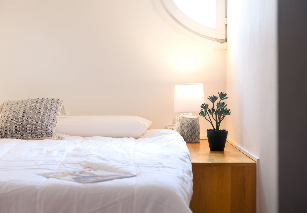 Apartament en Gerona/Girona - Flateli. La Barca 8 Apartament en Gerona/Girona - Flateli. La Barca 8