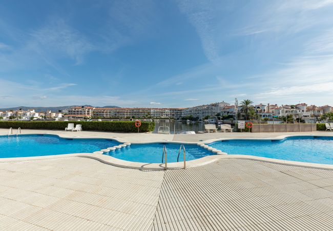 Vil.la en Empuriabrava - Flateli Empuriabrava Vil.la en Empuriabrava - Flateli Empuriabrava