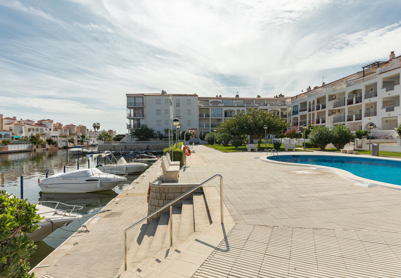 Vil.la en Empuriabrava - Flateli Empuriabrava Vil.la en Empuriabrava - Flateli Empuriabrava