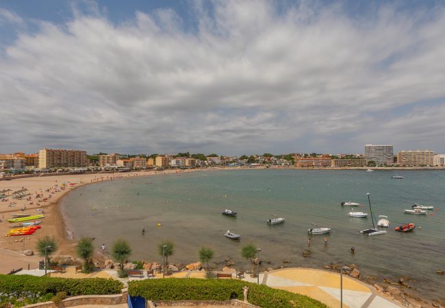 Vil.la en L´Escala - Flateli l'Escala Vista Mar Vil.la en L´Escala - Flateli l'Escala Vista Mar