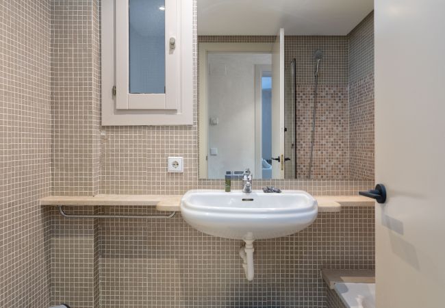 Apartament en Gerona/Girona - Flateli. Pou Rodo 3 Apartament en Gerona/Girona - Flateli. Pou Rodo 3