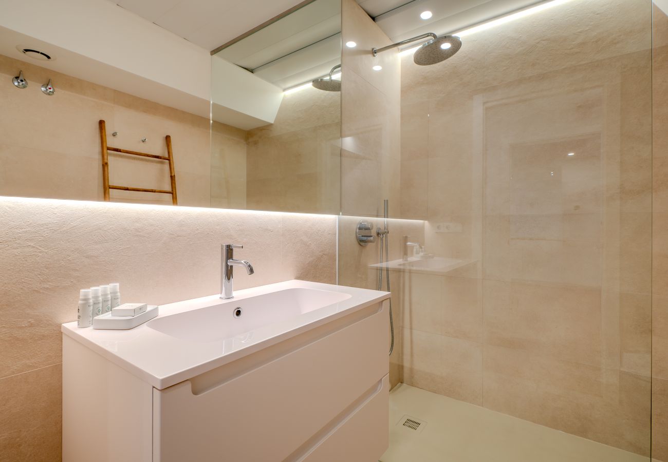 Apartament en Gerona/Girona - Flateli Nou 16 Apartament en Gerona/Girona - Flateli Nou 16