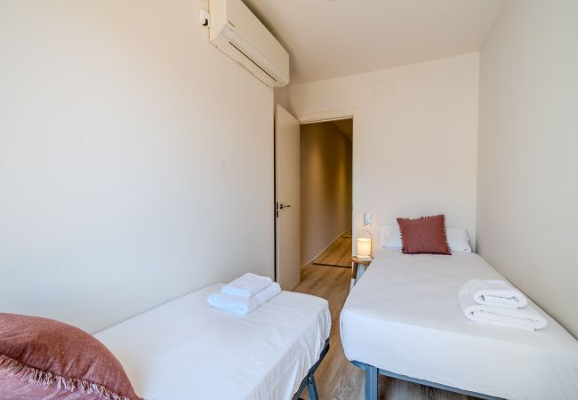 Apartment in Gerona/Girona - Flateli. P.C 11 Apartment in Gerona/Girona - Flateli. P.C 11