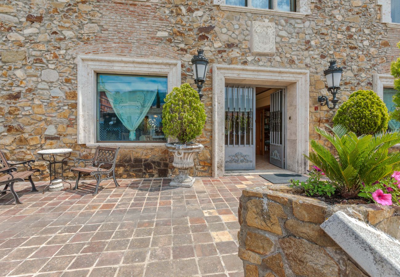 Villa in Anglès - Flateli Anglès Villa in Anglès - Flateli Anglès