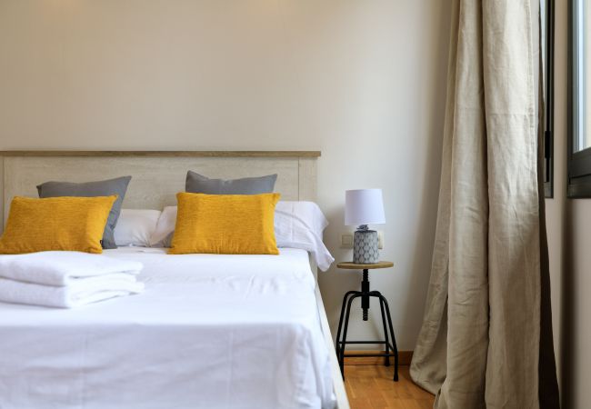 Apartment in Gerona/Girona - Flateli. La Barca 8 Apartment in Gerona/Girona - Flateli. La Barca 8