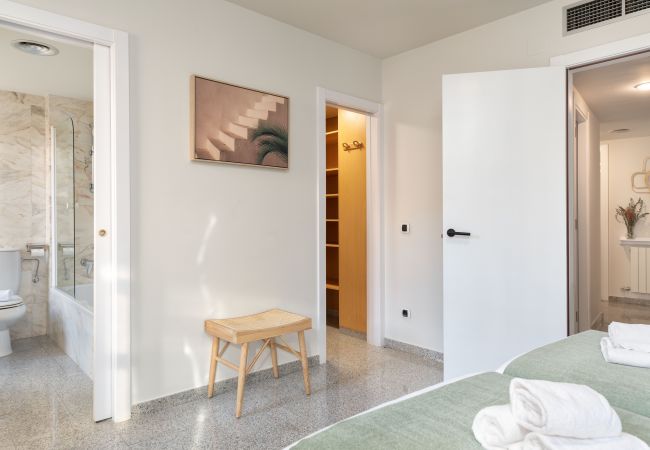 Apartment in Gerona/Girona - Flateli Plaça Catalunya 10 Apartment in Gerona/Girona - Flateli Plaça Catalunya 10