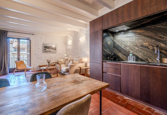 Apartment in Gerona / Girona - Flateli. Santa Clara 2.1