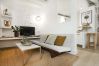 Apartment in Barcelona - Flateli Mirallers
