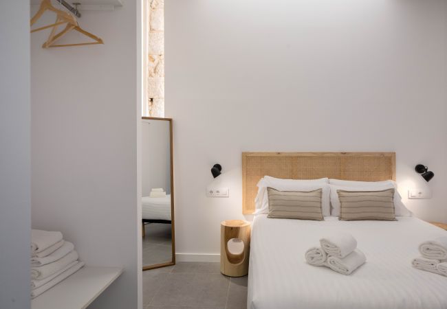 Apartment in Gerona/Girona - Flateli. La Barca 11 1A Apartment in Gerona/Girona - Flateli. La Barca 11 1A