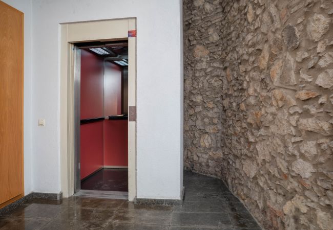 Apartment in Gerona/Girona - Flateli Hortes Apartment in Gerona/Girona - Flateli Hortes