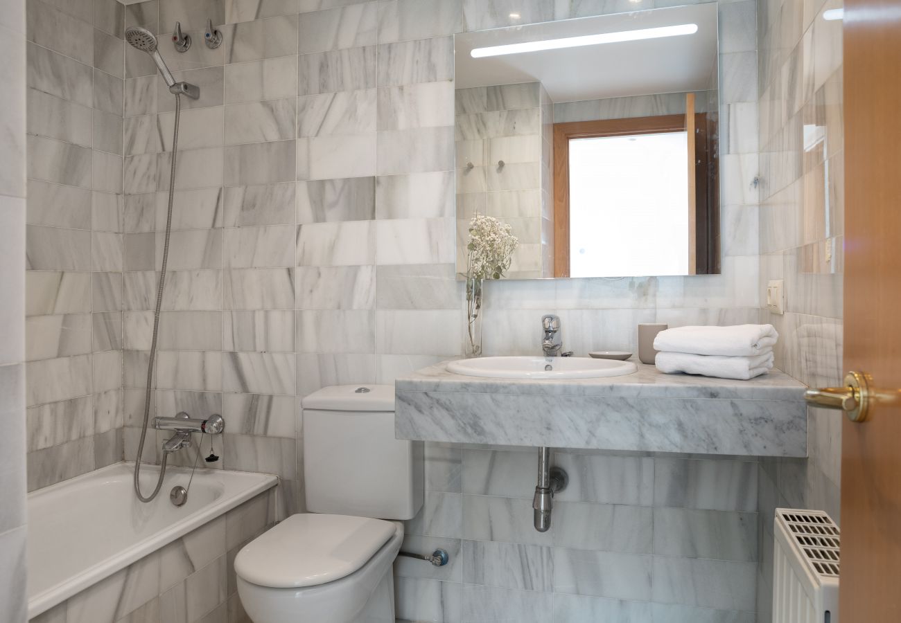 Apartment in Gerona/Girona - Flateli Hortes Apartment in Gerona/Girona - Flateli Hortes