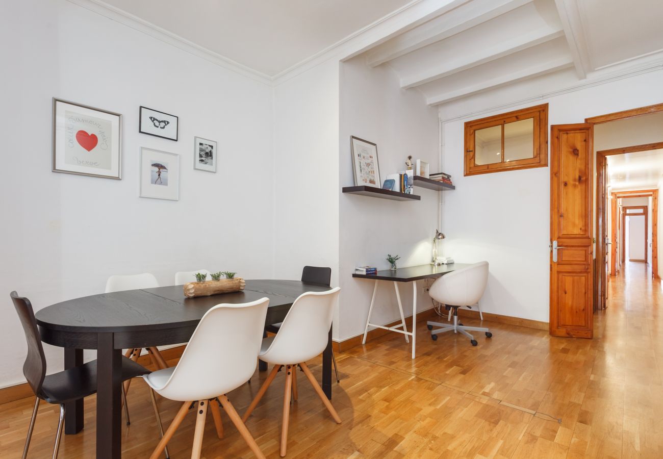 Appartement à Barcelone - Flateli Aribau Appartement à Barcelone - Flateli Aribau