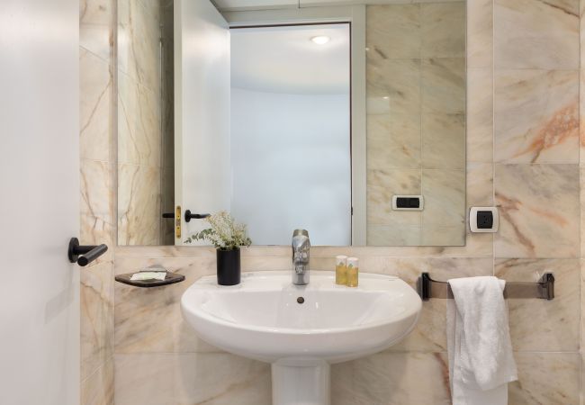 Appartement à Gerone/Girona - Flateli Plaça Catalunya 10 Appartement à Gerone/Girona - Flateli Plaça Catalunya 10