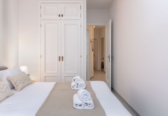 Appartement à Gerone/Girona - Flateli. Cort Reial 10 2 Appartement à Gerone/Girona - Flateli. Cort Reial 10 2