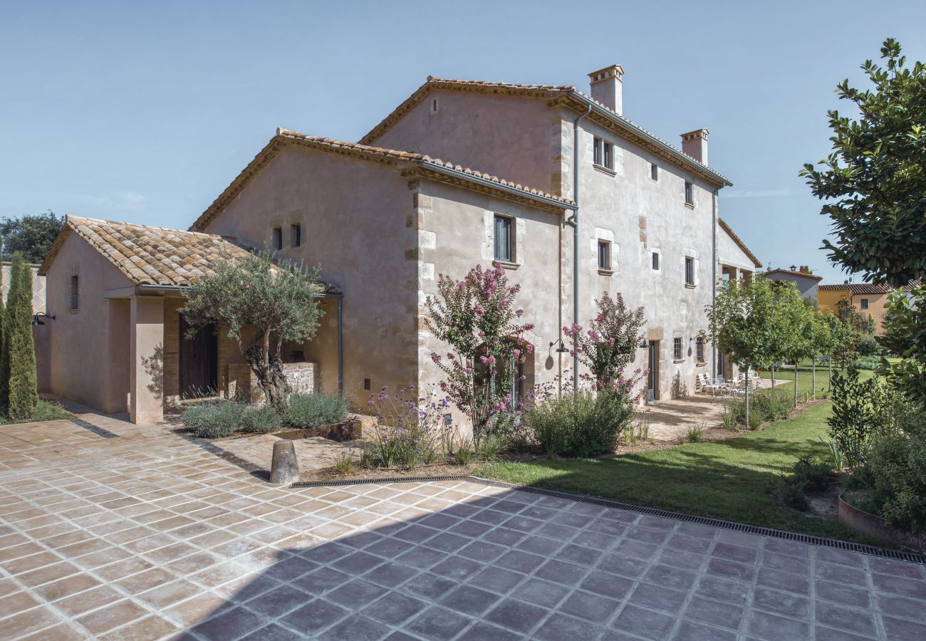 Villa a Cervià de ter - Flateli. Casa Oliver Villa a Cervià de ter - Flateli. Casa Oliver