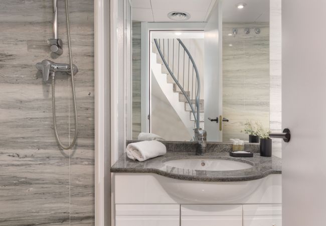 Appartamento a Gerona/Girona - Flateli Plaça Catalunya 10 Appartamento a Gerona/Girona - Flateli Plaça Catalunya 10